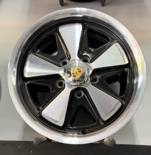 Roda Classic Fuchs Porsche Aro 15