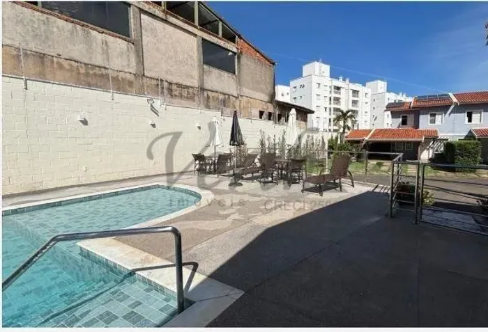 Casa em Condomínio na Chácara Primavera  131m², Suíte com Closet