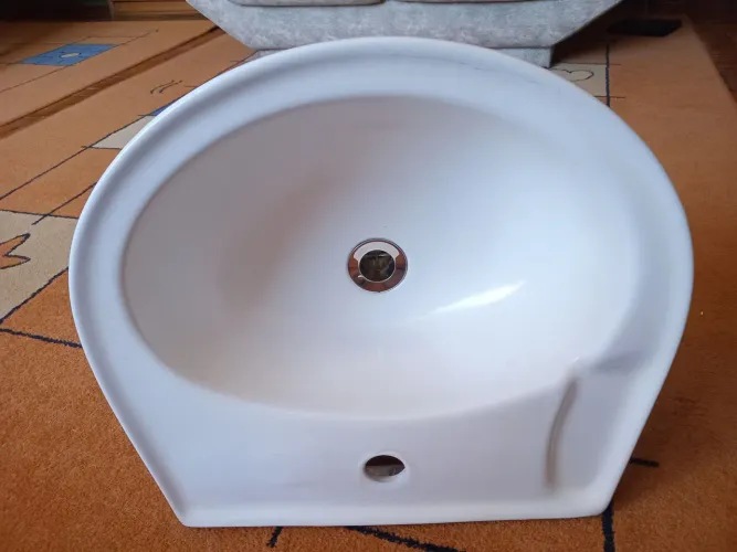 Pia Lavatório WC