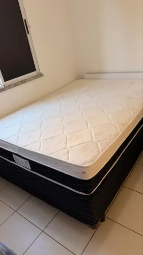 Cama de casal nova
