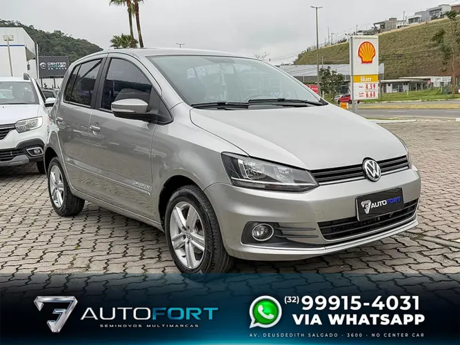 Volkswagen Fox Comfortline 1.6 Flex 8V 5P 2016