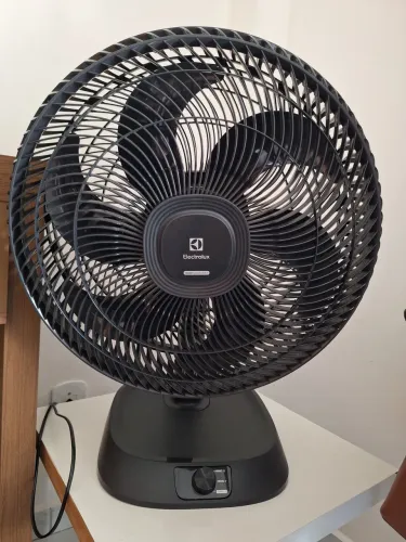 Ventilador Electrolux DuoForce Air+ R$140