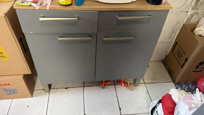 Vendo armários cozinha seminovos