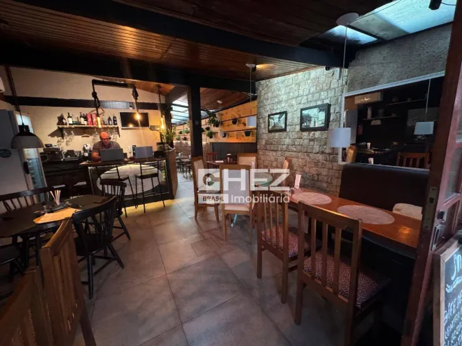 Ponto Comercial R$ 3.500,00 + Apartamento R$ 1.500,00 - Polo Gastronômico de Cabo Frio