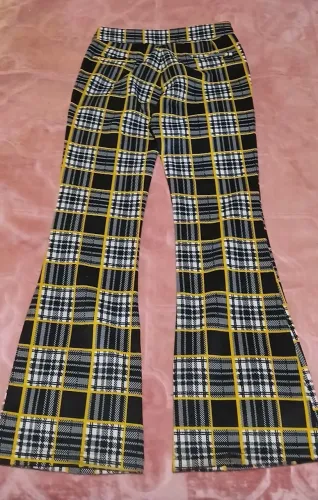 Calça xadrez estilos.