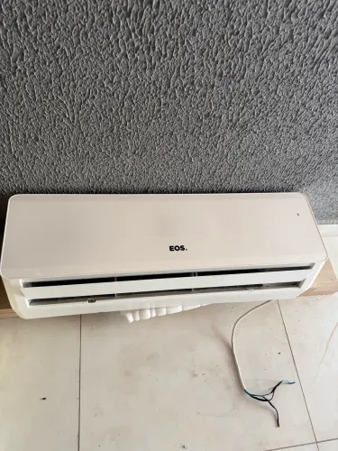 Ar condicionado EOS 18 Mil BTUS