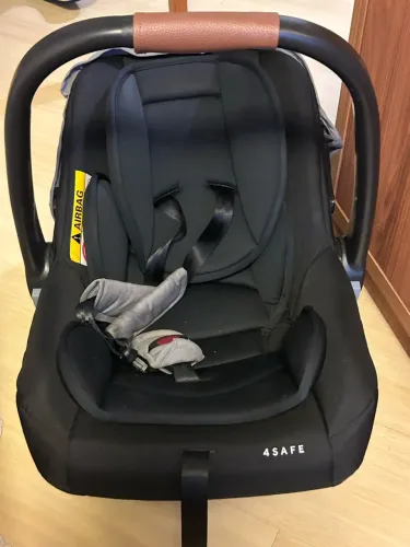 Bebê conforto com base isofix safety 1st