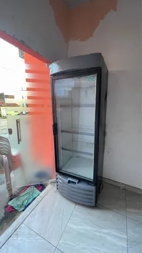 Vendo freezer 110