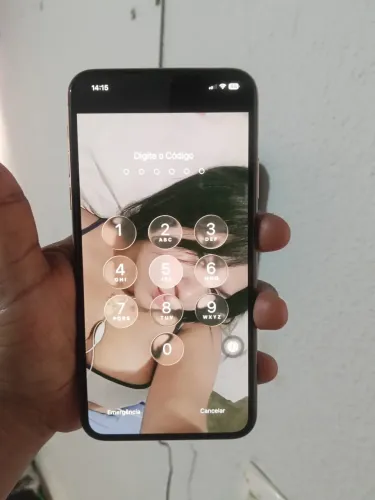 Vendo o troco 11 pro max 256 Gigas Face ID Ok tela original