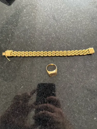Vendo Pulseira e Anel em Ouro 18k