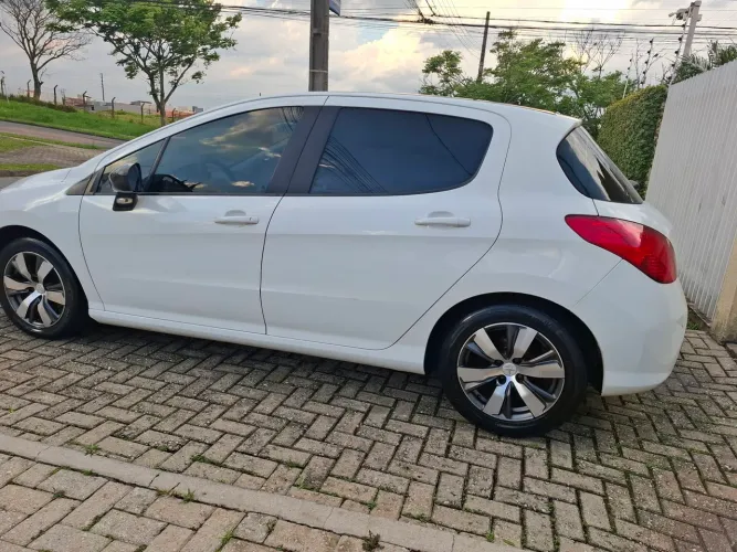Peugeot 308 Allure 1.6 Flex 16V 5P Mec. 2013