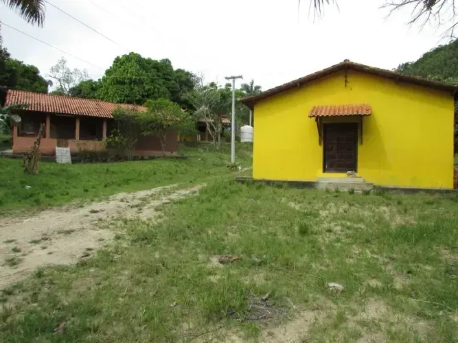Barrozo Imóveis - Sítio de 7 alq com alambique montado + pastagem + curral.