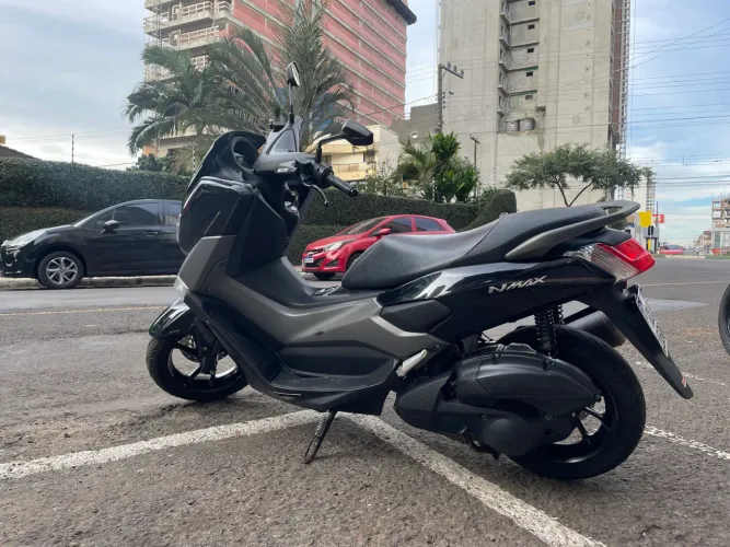 Vendo moto NMAX 2019/20