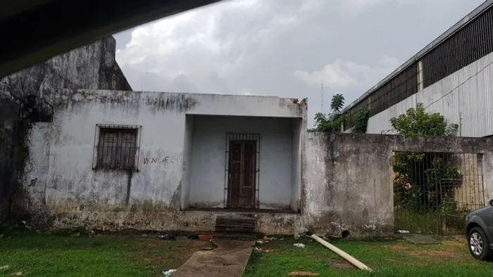 Terreno 11x46 no centro de Castanhal por 1 milhão de reais