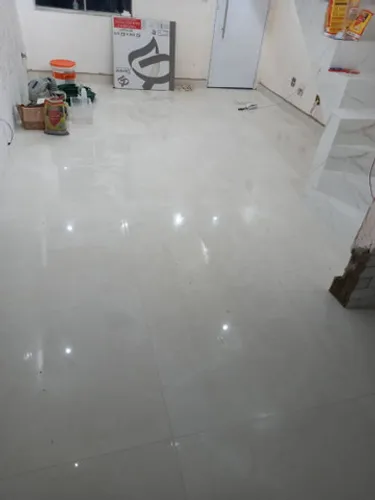 Profissional em instalação de porcelanato preço justo 
