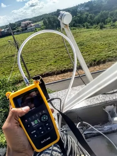 Apontamento e instalação de antena