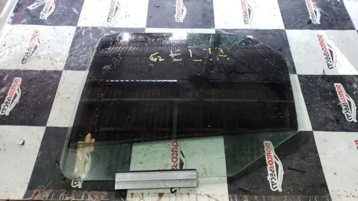 Vidro Traseiro Esquerdo Chevrolet Celta 2