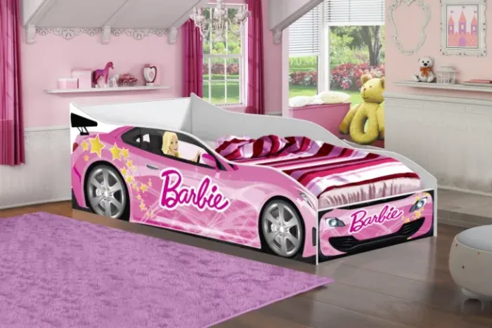quarto cama personagens 