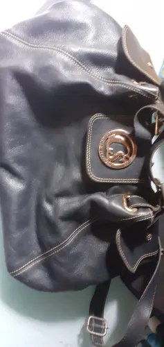 Bolsa em couro Carmem Steffens