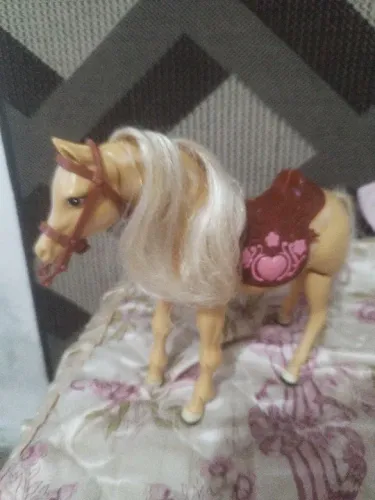 Cavalo tawny barbie