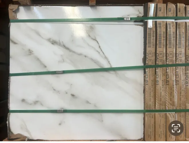 PISO CERÂMICO 61x61 CLASSE A