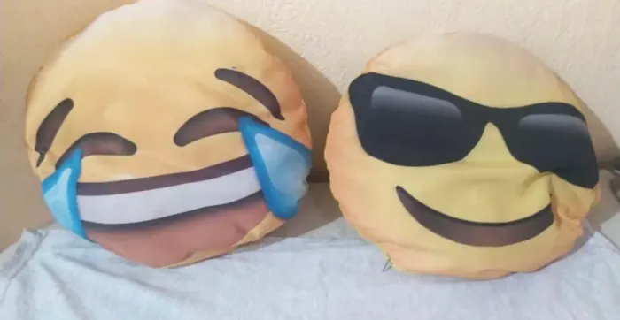 Almofadas Emoji - Diversão Garantida!