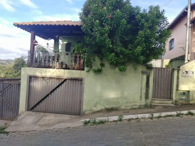 Excelente casa no centro