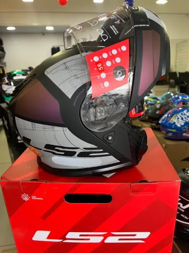 Capacete LS2 Strobe II FF908