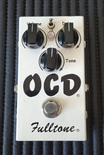 Pedal OCD fulltone original distorção excelente dispensa comentários
