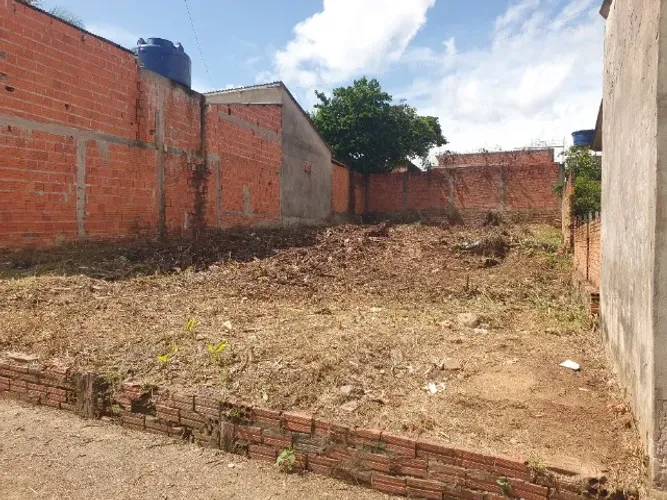 Vendo Terreno próximo Supermercado