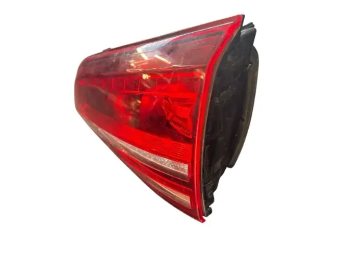 Lanterna traseira L/D Mala Led Golf TSI 2014/2017