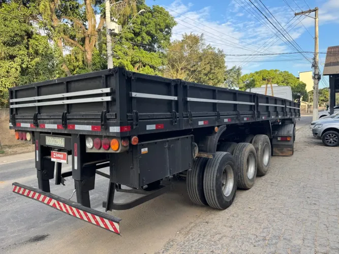 Carreta Graniteira Rodoclara 2008