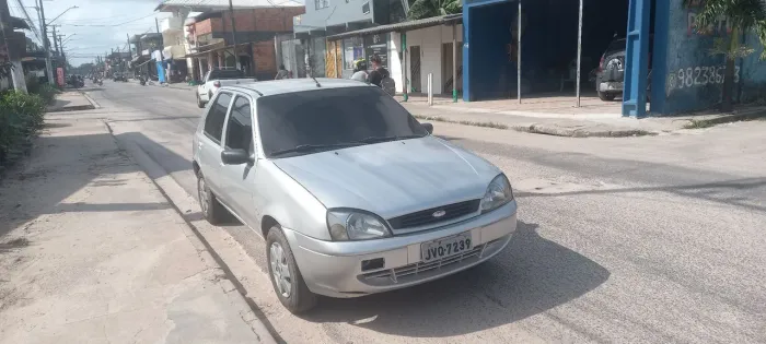 Ford Fiesta Street/ Action 1.0 8V 5P 2006