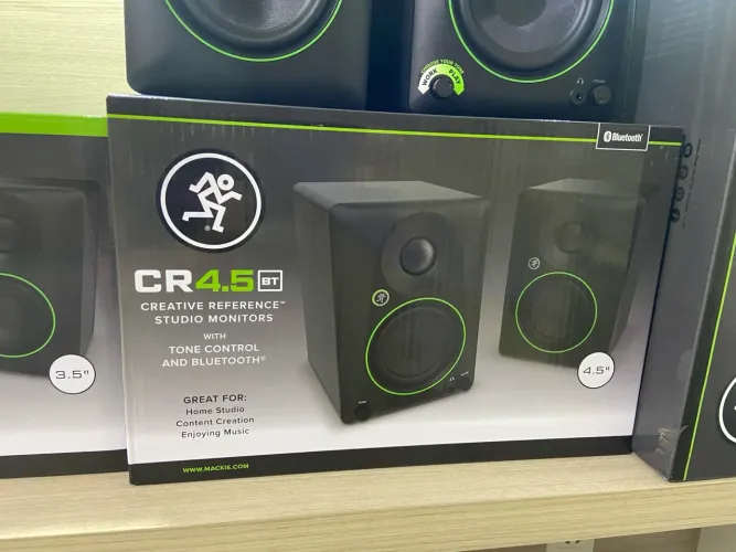 Mackie CR4.5BT - Monitor de Estúdio com Bluetooth