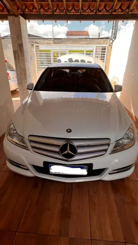 Mercedes-Benz C-180 CGI Classic 1.8 16V 156cv Aut. 2012