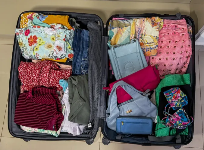 Lote com cerca de 60 peças: vendo tudo junto