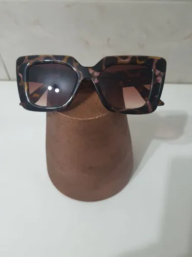 Óculos de Sol estampa onça
