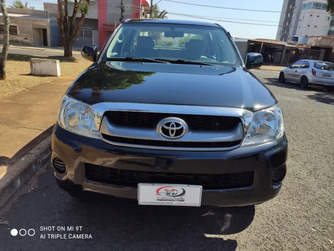 HILUX SR 2.7 20009/2010 GASOLINA 4X2 COMPLETA.