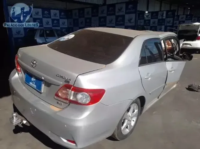 SUCATA COROLLA XEI 2013/2014 2.0 FLEX PRATA PEÇAS DISPONÍVEIS