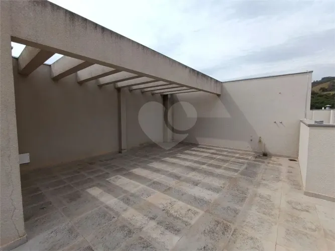 Apartamento à venda com 2 quartos no condomínio Bella Milão, São Roque - SP