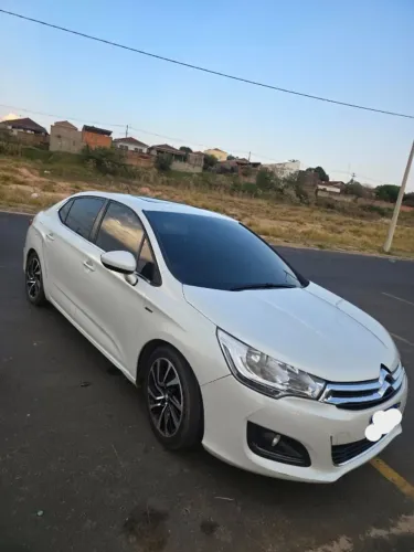 Citroen C4 Lounge Exclusive 1.6 Turbo Flex Aut. 2017