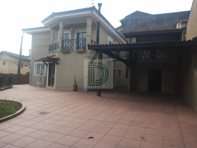 Casa em Condomínio - 5 Suítes - Próximo à Raposo Tavares e Shopping da Granja