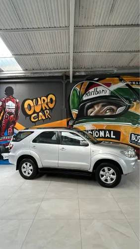 Toyota Hilux SW4 SRV 4X4 4.0 V6 24V Aut. 2009