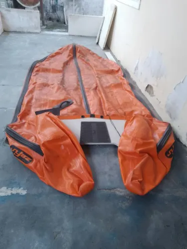 Bote inflavel Ano 2010 modelo CL 380