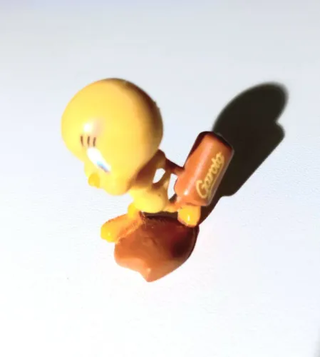 Piu Piu brinde de ovo de Páscoa Garoto