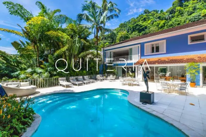 Casa de Luxo no Baixo Gávea Proximo ao Shopping para Venda com 580m² 5 Suítes Rua sem Saíd