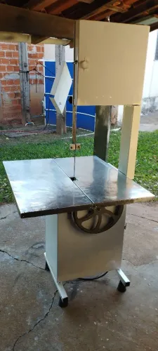 Serra de fita industrial para açougue