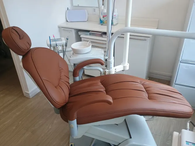 Estofamento de cadeiras odontológicas 
