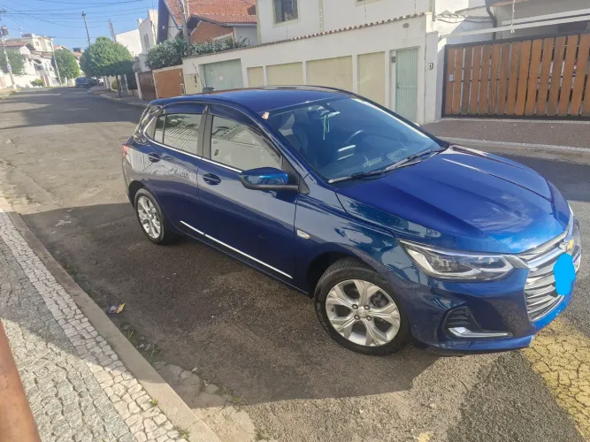 Onix Premiere 1 automático 