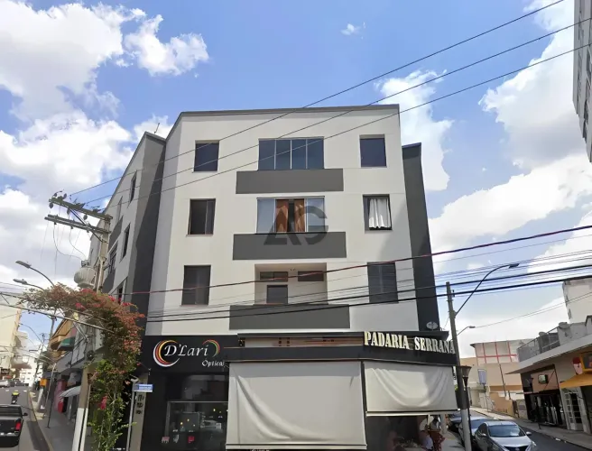 Apartamento | 1 Dormitório | Ótima Localização | Central | em Serra Negra-SP